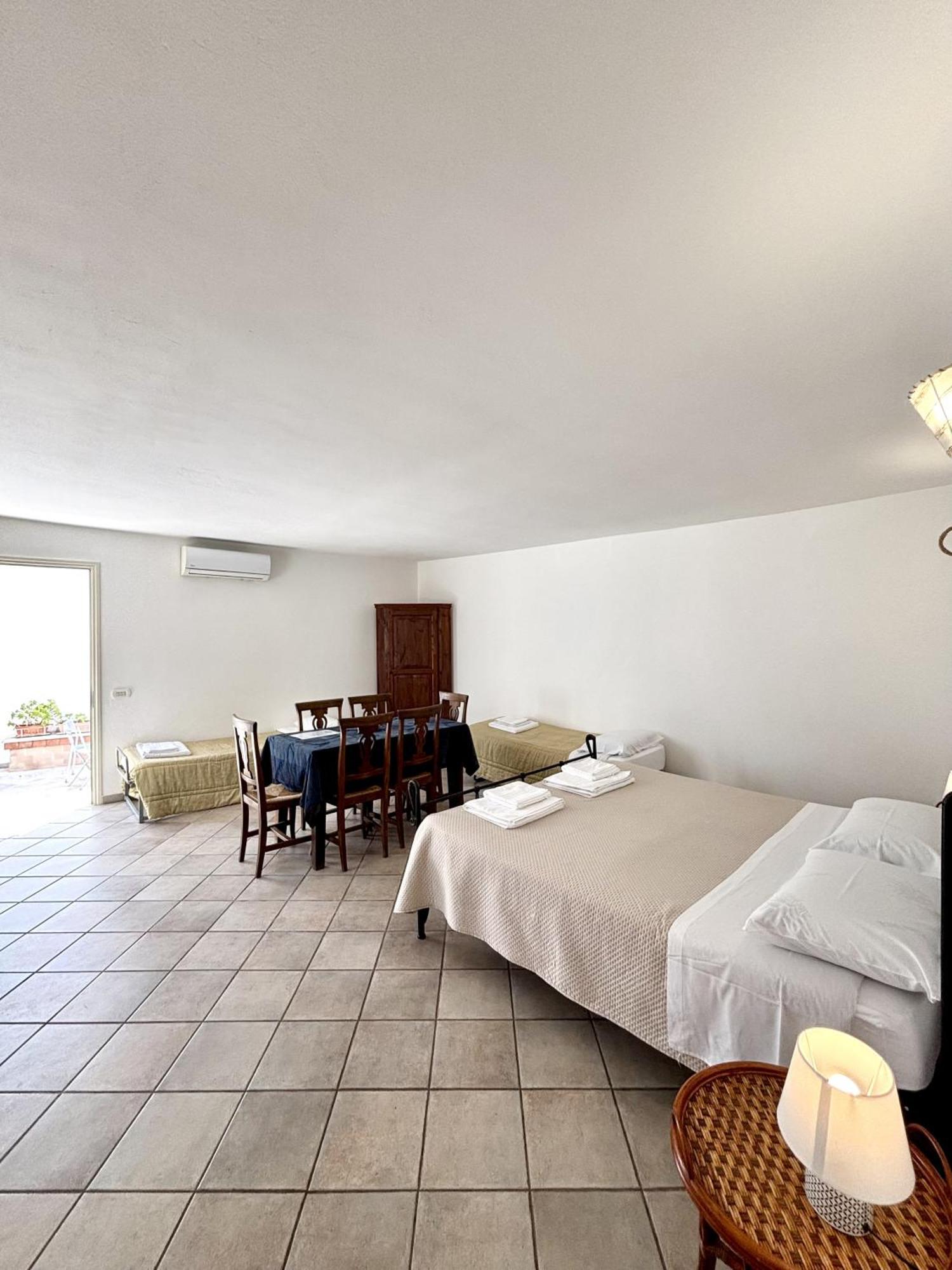 Kallistos Suites & Apartments Gallipoli Exterior foto
